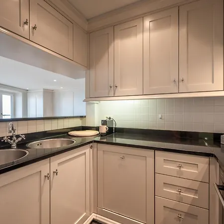 3E Verdiep Appartement Op De Zeedijk In Hartje Knokke Voor Max 7 Personen Knokke-Heist